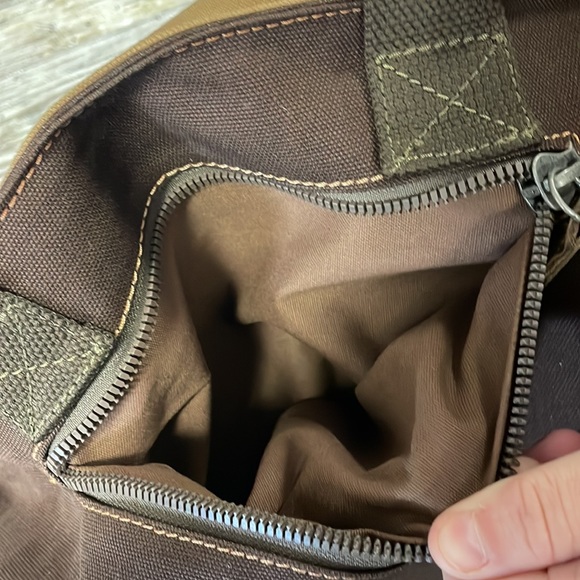 TSD Hidden Woods Canvas and Leather Brown Tote Bag new with out tags - Picture 10 of 12